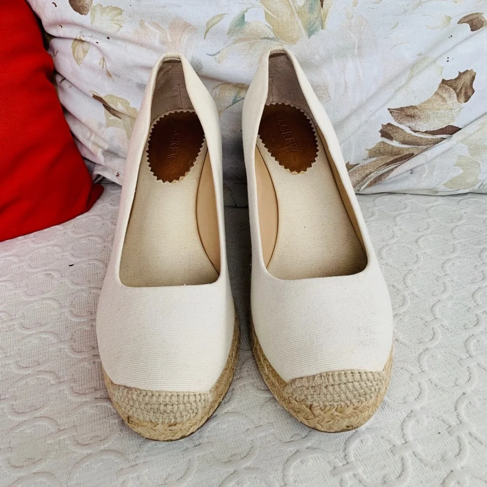 J. Crew reposhing this